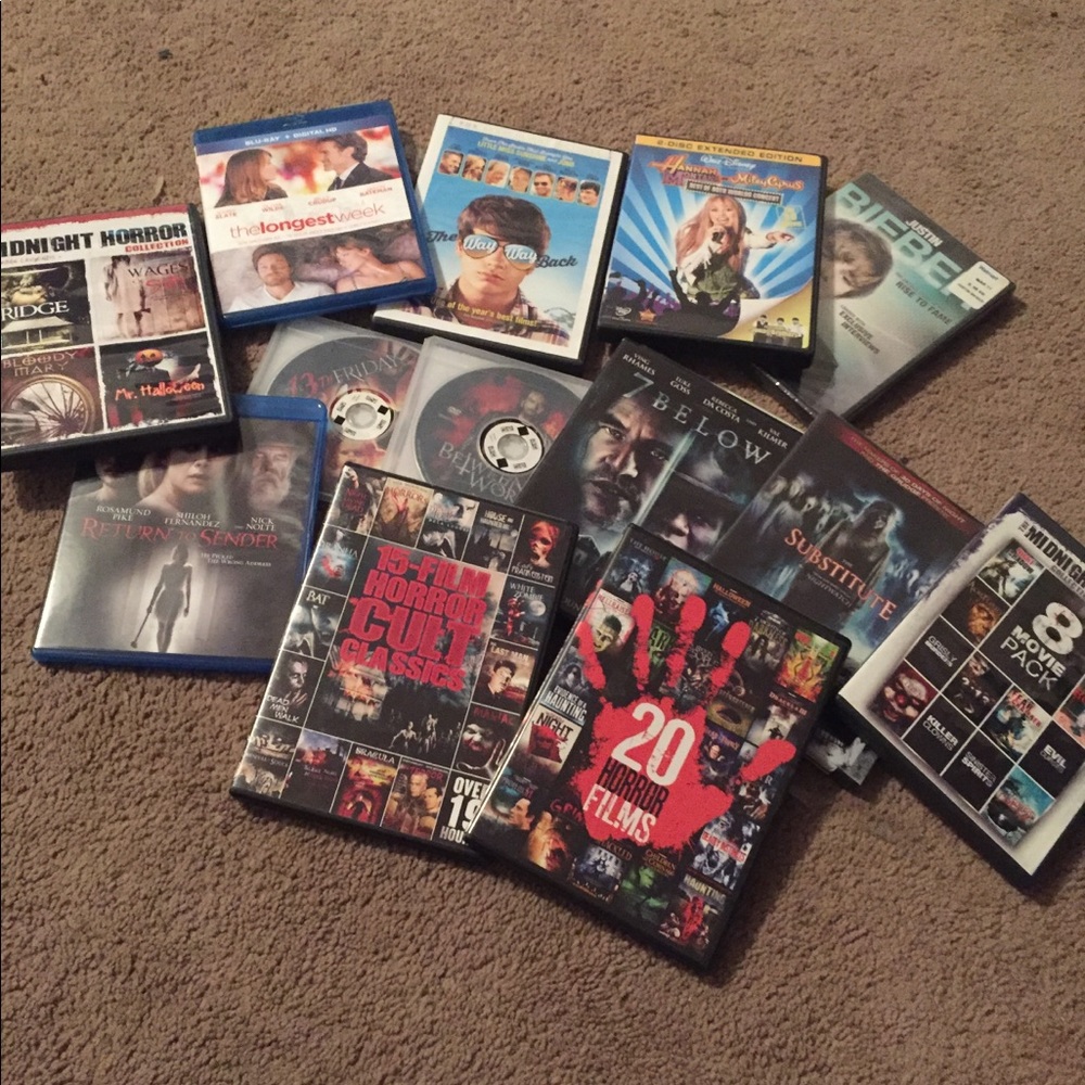 ❌❌SOLD❌❌Lot of 13 dvds with 56 movies all together